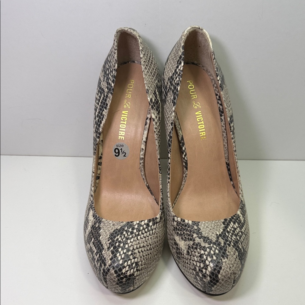 Pour La Victoire Neutral Snake-Print Platform Pumps - Picture 8 of 11